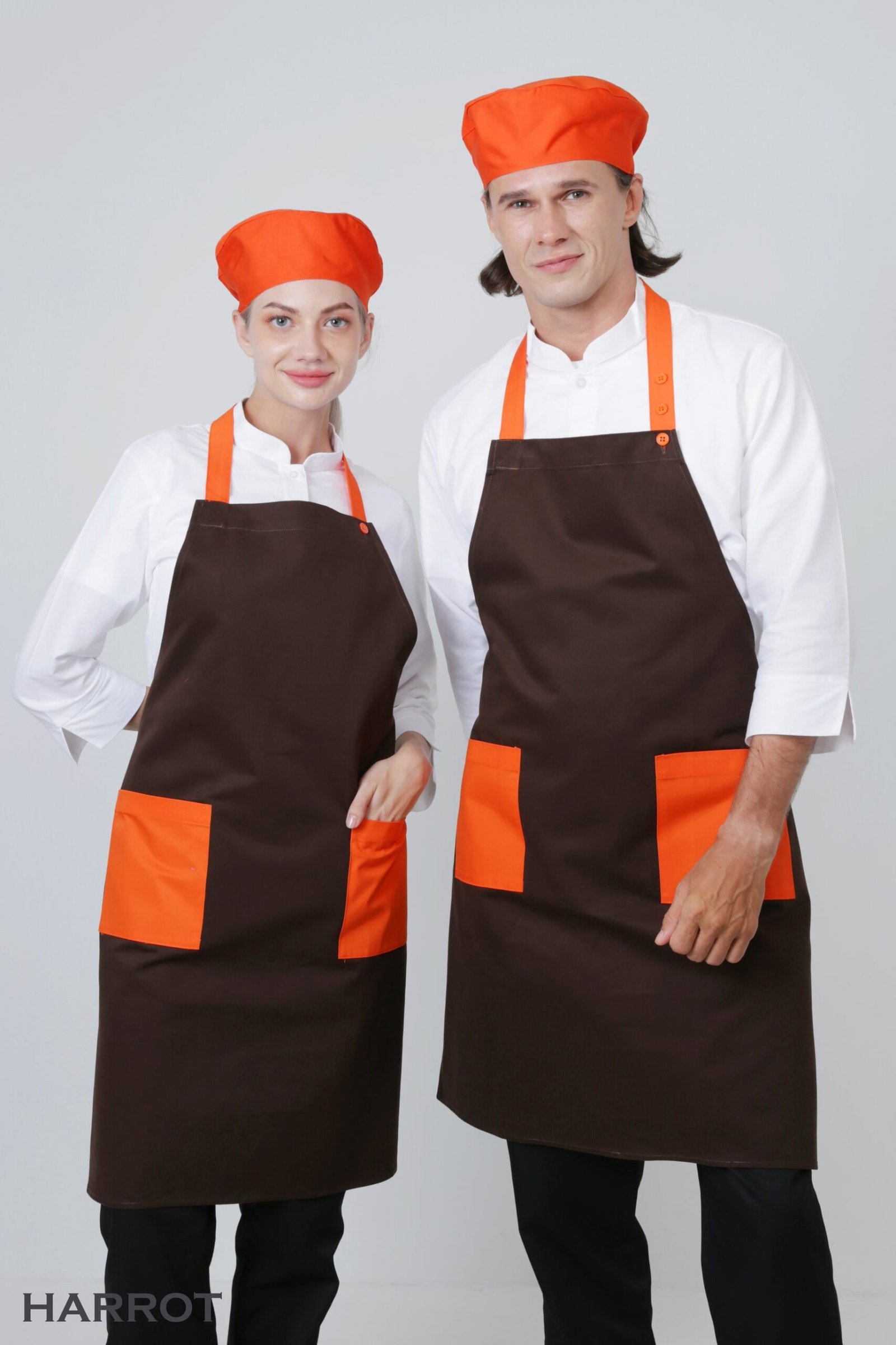 ผ้ากันเปื้อน เต็มตัว สีน้ำตาล กระเป๋าแต่งสี