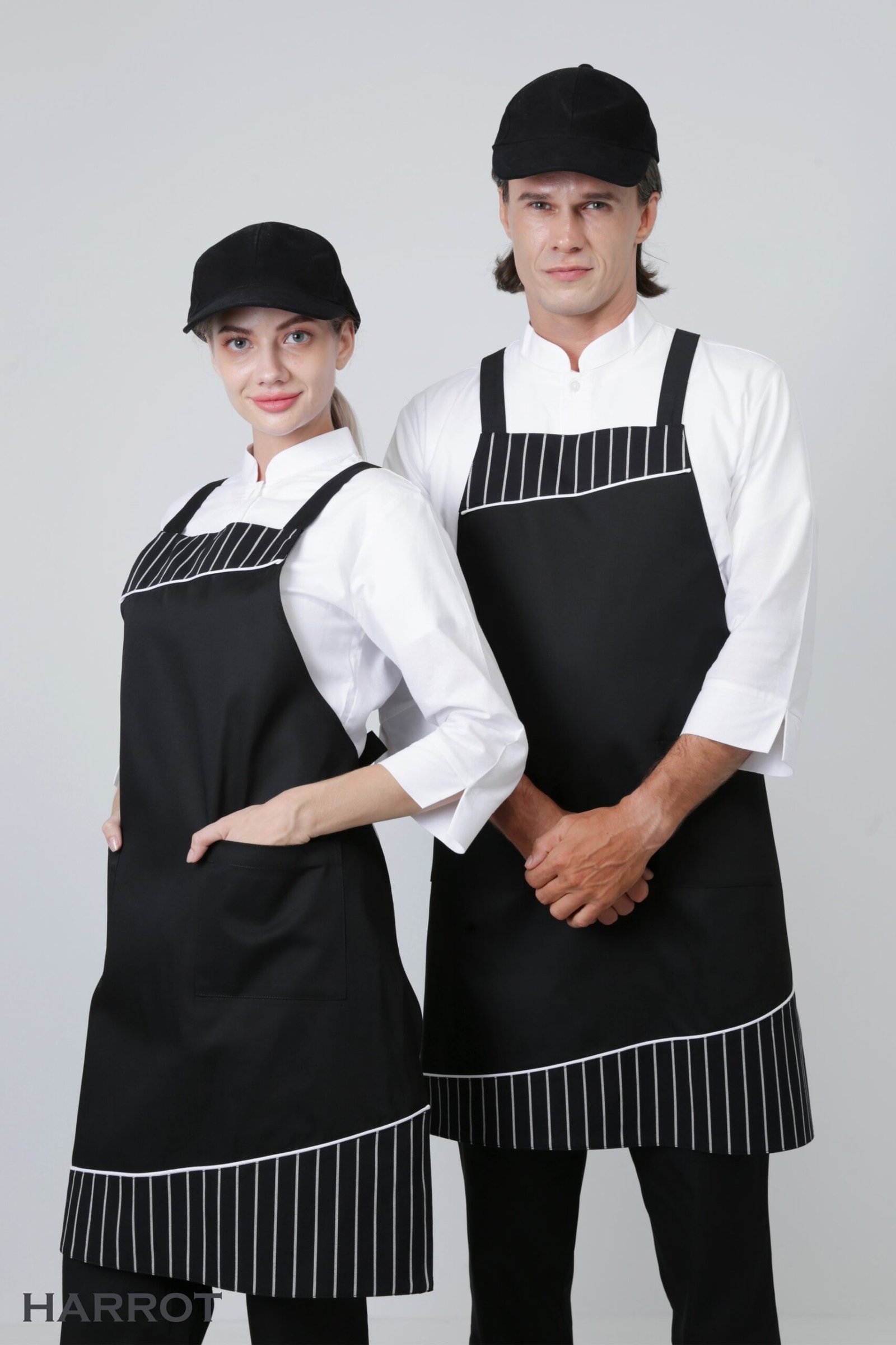 ผ้ากันเปื้อน เต็มตัว สายไขว้หลัง แต่งลายลาครัว